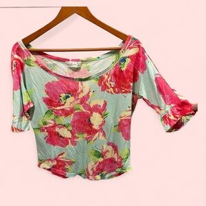 Cute Abercrombie & Fitch floral boat neck lightweight floral top Y2K